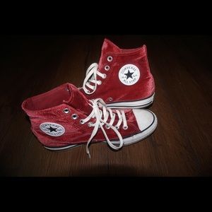 HIGH TOP CONVERSE MAROON VELVET